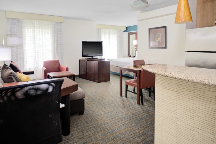 Imagen de la habitación del Hotel Residence Inn Marriott Chester. Foto 12