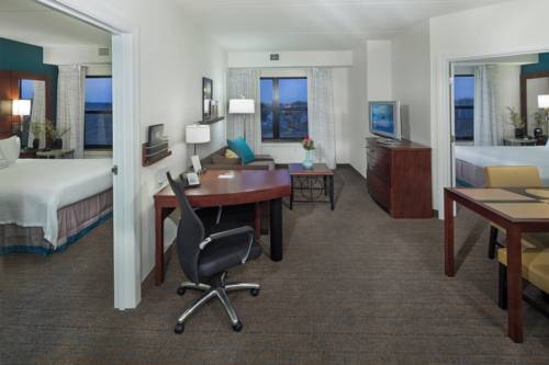 Imagen de la habitación del Hotel Residence Inn Marriott Dover. Foto 3