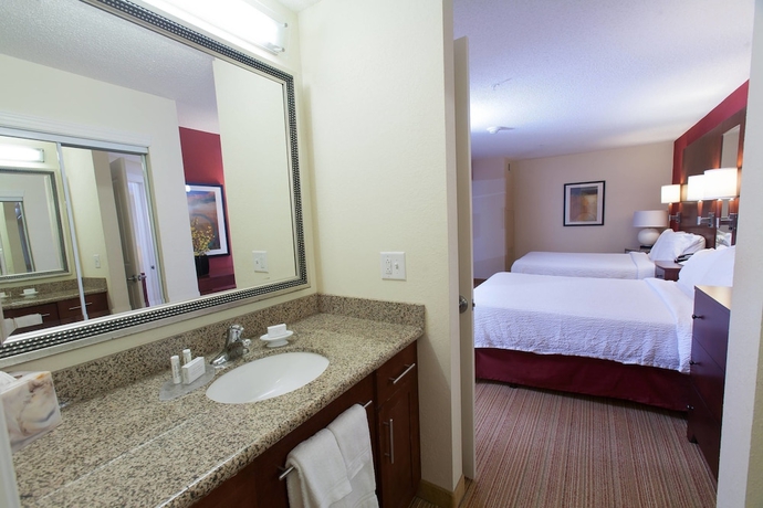 Imagen de la habitación del Hotel Residence Inn Marriott Florence. Foto 17