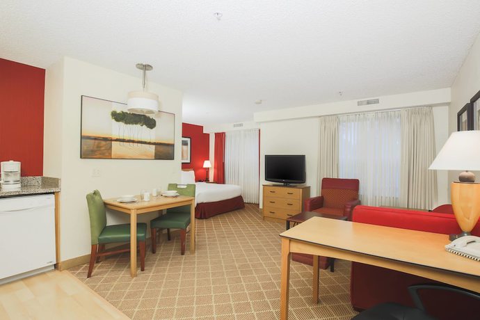 Imagen de la habitación del Hotel Residence Inn Marriott Salem. Foto 4