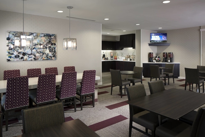 Imagen del bar/restaurante del Hotel Residence Inn Melbourne. Foto 5