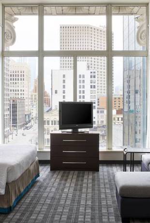 Imagen de la habitación del Hotel Residence Inn Milwaukee Downtown. Foto 10