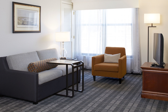 Imagen de los interiores del Hotel Residence Inn Minneapolis Downtown At The Depot By Marriott. Foto 13
