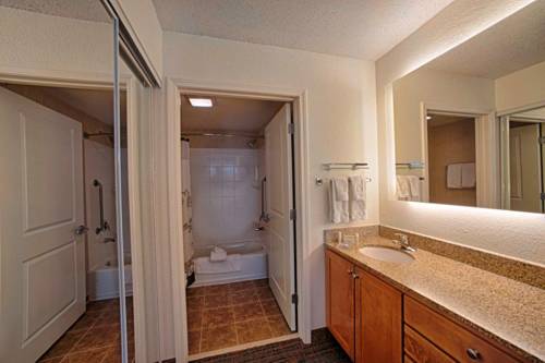 Imagen de la habitación del Hotel Residence Inn Neptune At Gateway Center. Foto 4