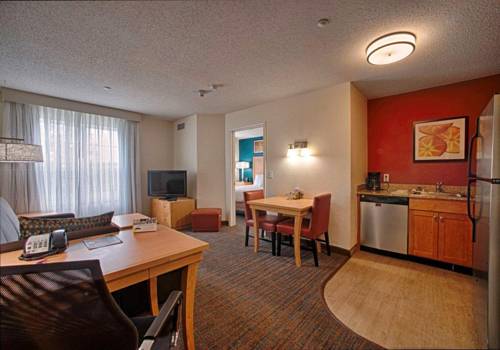 Imagen de la habitación del Hotel Residence Inn Neptune At Gateway Center. Foto 6