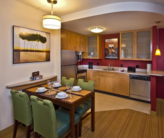 Imagen de la habitación del Hotel Residence Inn Newport News Airport. Foto 16