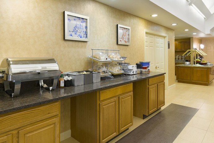 Imagen del bar/restaurante del Hotel Residence Inn Philadelphia Montgomeryville. Foto 5
