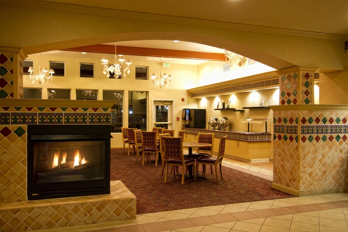 Imagen de los interiores del Hotel Residence Inn Phoenix Mesa. Foto 10