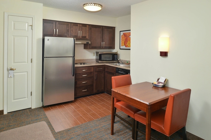 Imagen de la habitación del Hotel Residence Inn Pinehurst Southern Pines. Foto 12