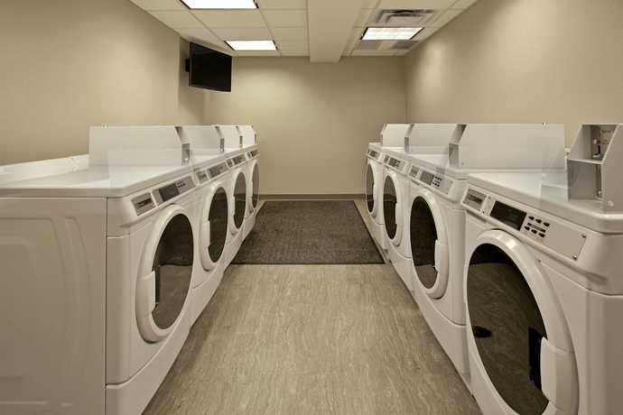Imagen de los interiores del Hotel Residence Inn Portland Airport At Cascade Station. Foto 17