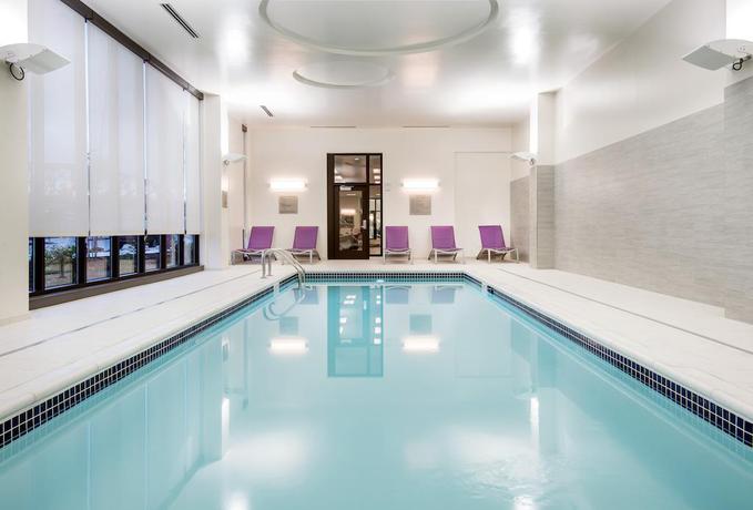 Imagen de la piscina del Hotel Residence Inn Portland Downtown/pearl District. Foto 18