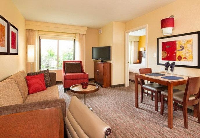 Imagen de la habitación del Hotel Residence Inn Sacramento Downtown At Capitol Park. Foto 7