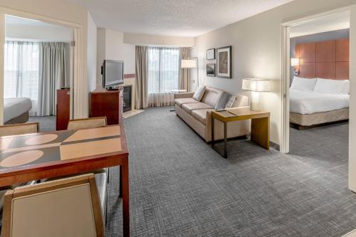 Imagen de la habitación del Hotel Residence Inn Sacramento Rancho Cordova. Foto 19