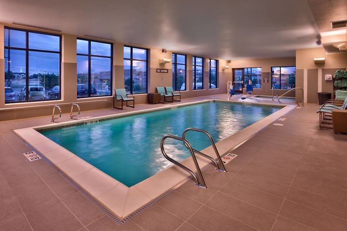 Imagen de la piscina del Hotel Residence Inn Salt Lake City Murray. Foto 11