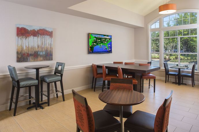 Imagen del bar/restaurante del Hotel Residence Inn Sandestin At Grand Boulevard. Foto 5