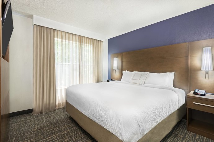 Imagen de la habitación del Hotel Residence Inn Sarasota Bradenton. Foto 9