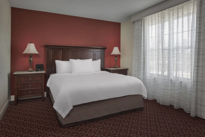 Imagen de la habitación del Hotel Residence Inn Saratoga Springs. Foto 11