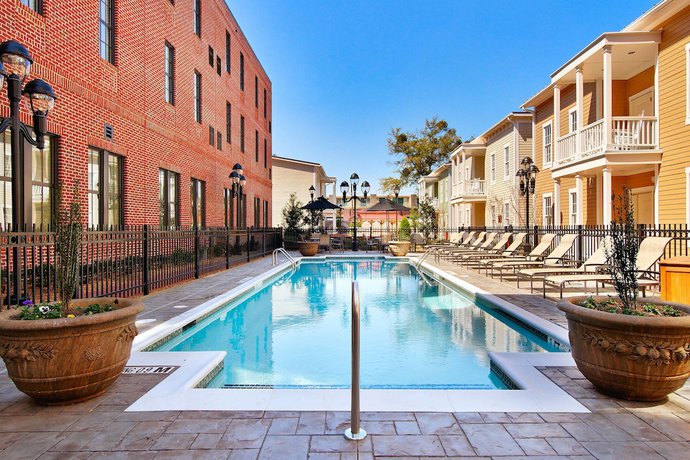 Imagen de la piscina del Hotel Residence Inn Savannah Downtown/ Historic District. Foto 20