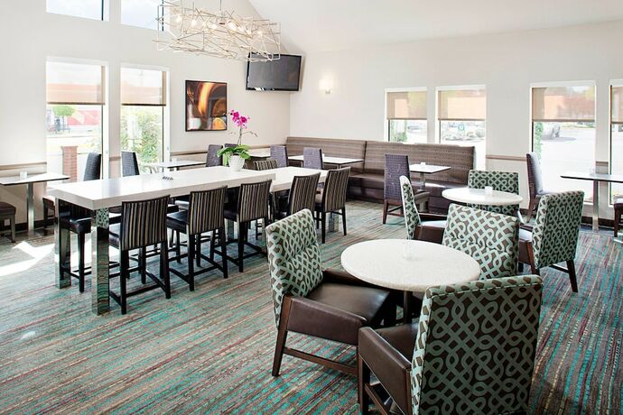 Imagen del bar/restaurante del Hotel Residence Inn Seattle South/tukwila. Foto 11