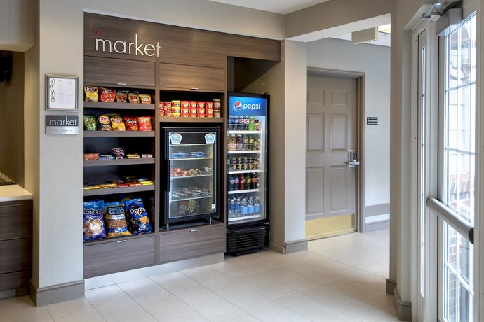 Imagen de los interiores del Hotel Residence Inn Somerset. Foto 16