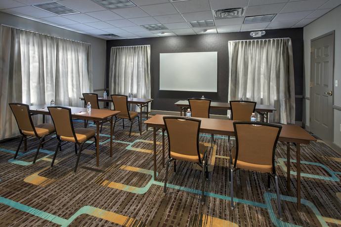 Imagen de los interiores del Hotel Residence Inn Somerset. Foto 20