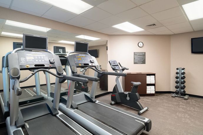 Imagen de los interiores del Hotel Residence Inn Southington. Foto 19