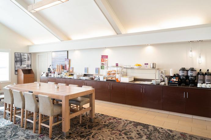Imagen del bar/restaurante del Hotel Residence Inn Southington. Foto 4