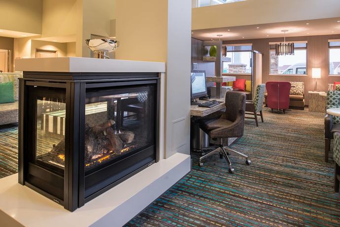Imagen de los interiores del Hotel Residence Inn St Louis Westport. Foto 17