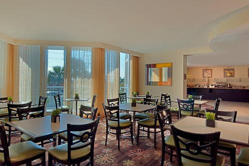 Imagen general del Hotel Residence Inn St Petersburg Treasure Island. Foto 9