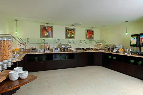 Imagen general del Hotel Residence Inn St Petersburg Treasure Island. Foto 10