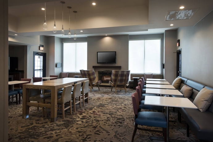 Imagen del bar/restaurante del Hotel Residence Inn Syracuse Carrier Circle. Foto 6