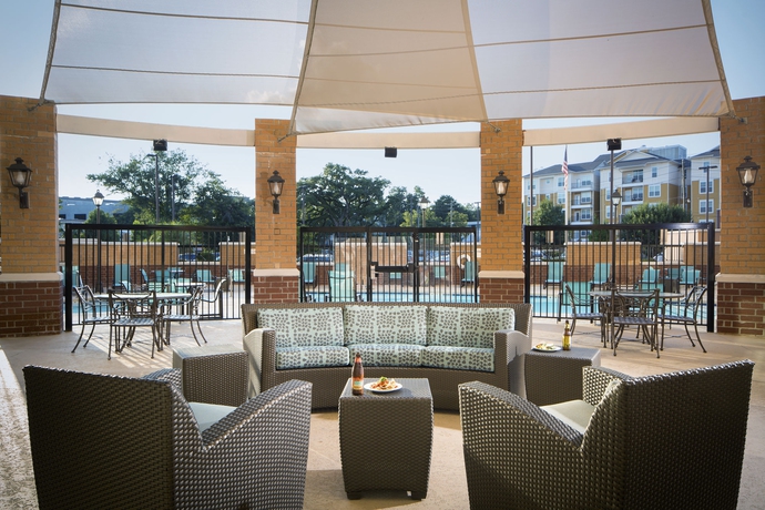 Imagen de los exteriores del Hotel Residence Inn Tallahassee Universities At The Capitol. Foto 7