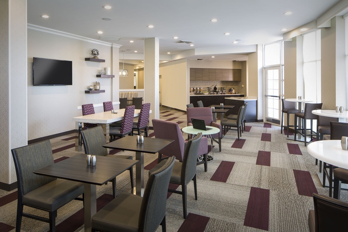 Imagen del bar/restaurante del Hotel Residence Inn Tallahassee Universities At The Capitol. Foto 2