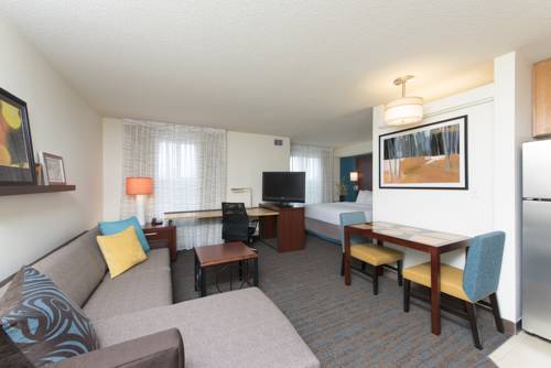 Imagen de la habitación del Hotel Residence Inn Toledo Maumee. Foto 2
