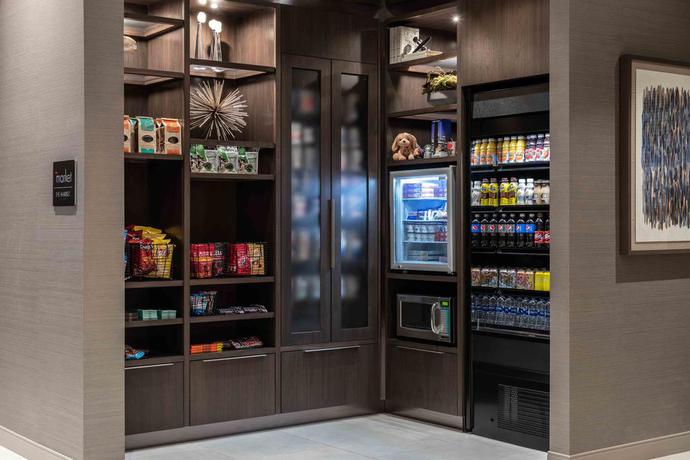 Imagen de los interiores del Hotel Residence Inn Weehawken Port Imperial. Foto 13