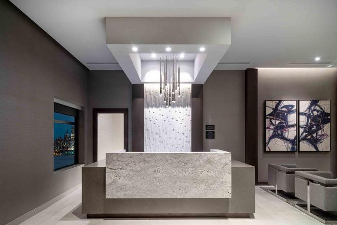 Imagen de los interiores del Hotel Residence Inn Weehawken Port Imperial. Foto 15