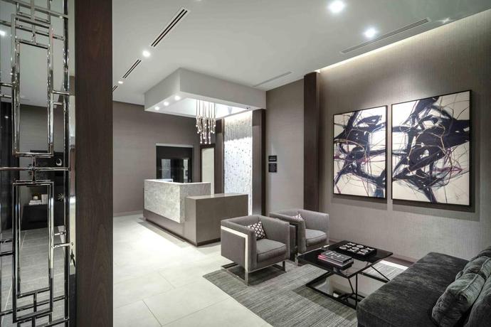 Imagen de los interiores del Hotel Residence Inn Weehawken Port Imperial. Foto 16