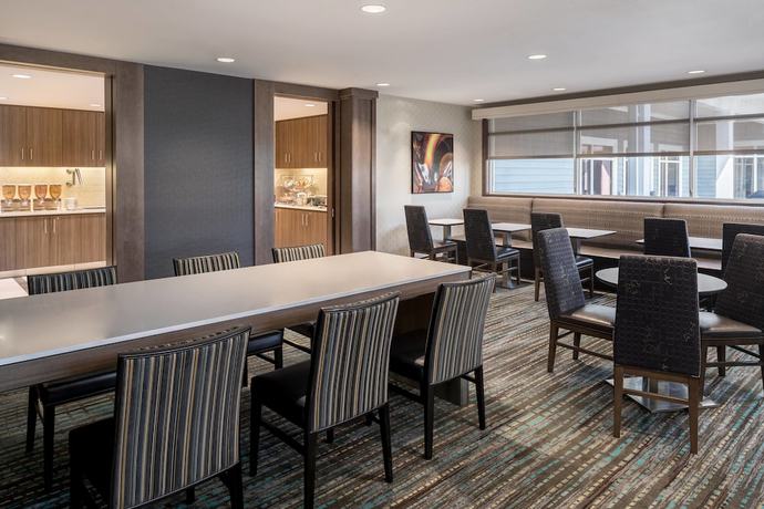Imagen del bar/restaurante del Hotel Residence Inn Wheeling-st. Clairsville, Oh. Foto 4