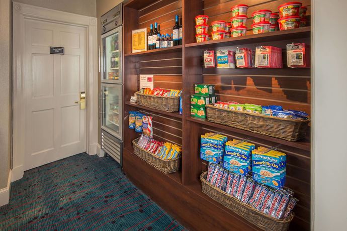 Imagen del bar/restaurante del Hotel Residence Inn by Marriott Arlington at Rosslyn. Foto 5
