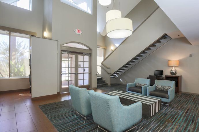 Imagen de los interiores del Hotel Residence Inn by Marriott Bakersfield. Foto 19