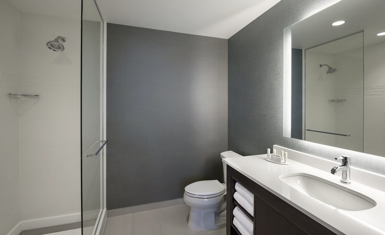 Imagen de la habitación del Hotel Residence Inn by Marriott Calgary South. Foto 5