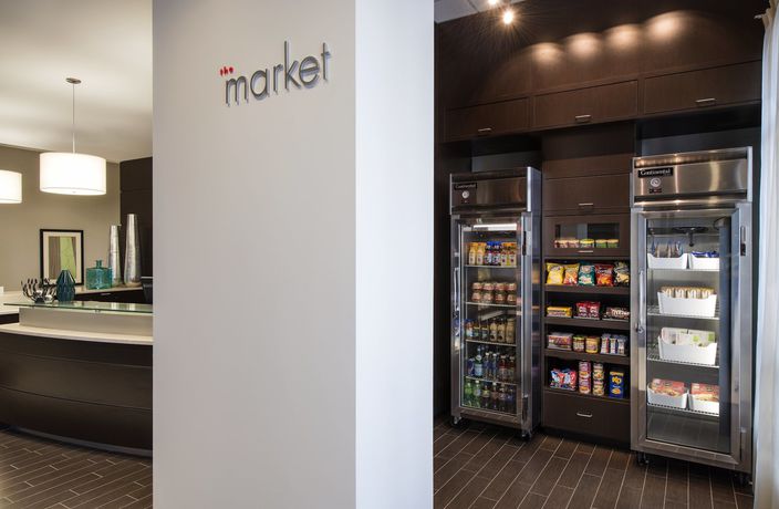 Imagen de los interiores del Hotel Residence Inn by Marriott Calgary South. Foto 13