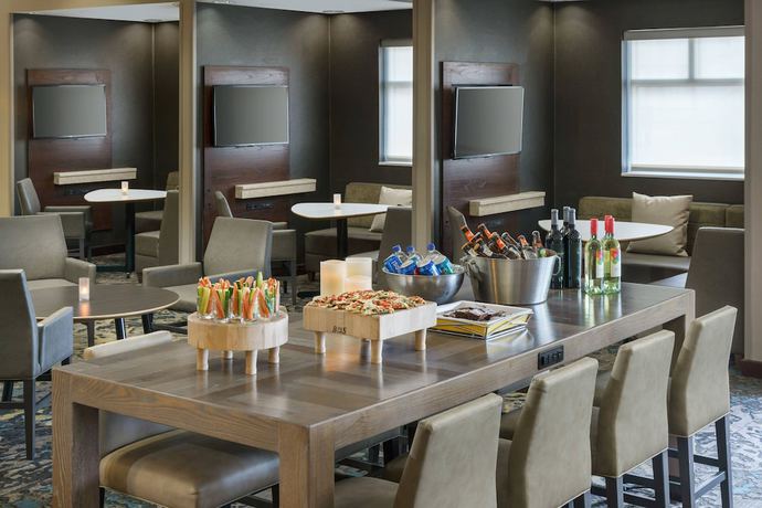 Imagen del bar/restaurante del Hotel Residence Inn by Marriott Charleston North/Ashley Phosphate. Foto 4