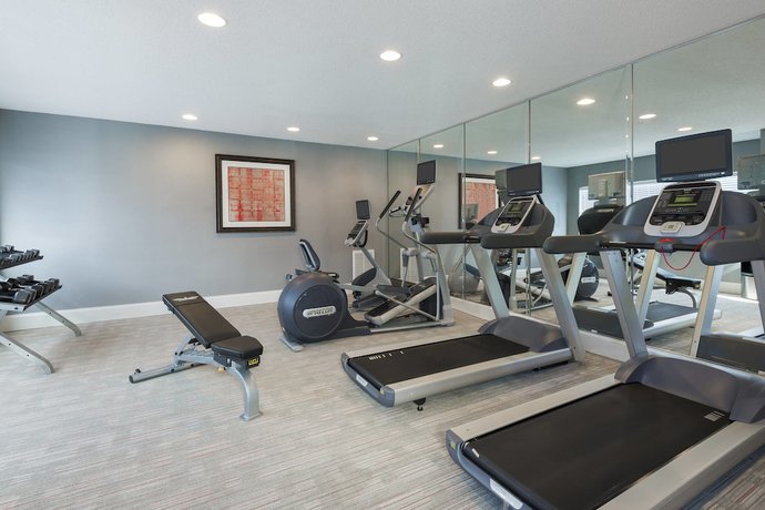 Imagen de los interiores del Hotel Residence Inn by Marriott Charlotte University Research Park. Foto 13