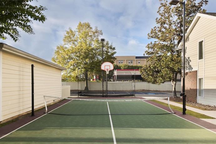 Imagen de los exteriores del Hotel Residence Inn by Marriott Charlotte University Research Park. Foto 12