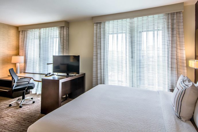 Imagen de la habitación del Hotel Residence Inn by Marriott Charlottesville Downtown. Foto 2