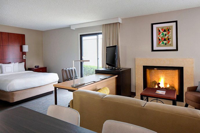 Imagen de la habitación del Hotel Residence Inn by Marriott Dallas Las Colinas. Foto 9