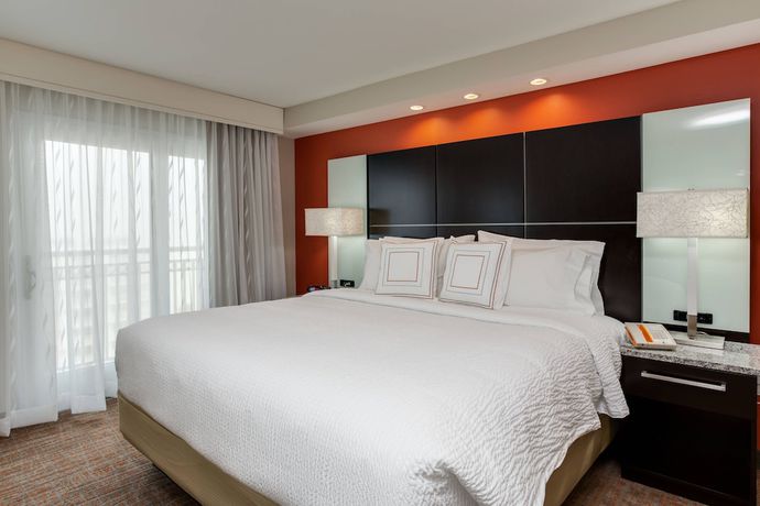 Imagen de la habitación del Hotel Residence Inn by Marriott Daytona Beach Oceanfront. Foto 10