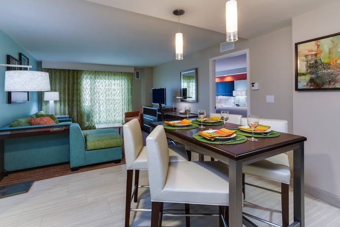 Imagen de la habitación del Hotel Residence Inn by Marriott Daytona Beach Oceanfront. Foto 12