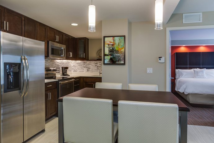 Imagen de la habitación del Hotel Residence Inn by Marriott Daytona Beach Oceanfront. Foto 13